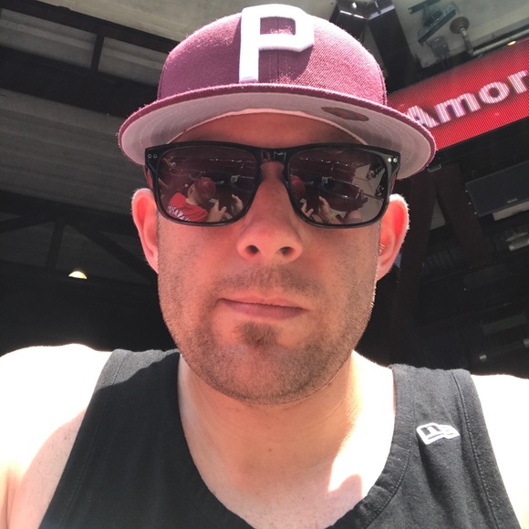 Meet your Posher, Sean - Picture 1 of 1